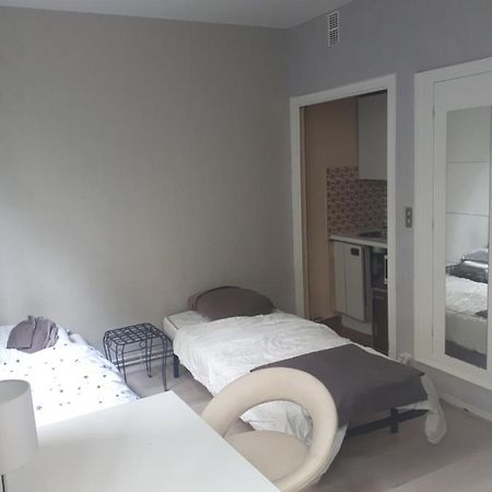 شقة باريس  في Sudio With Private Garden&2 Beds On La Muette المظهر الخارجي الصورة